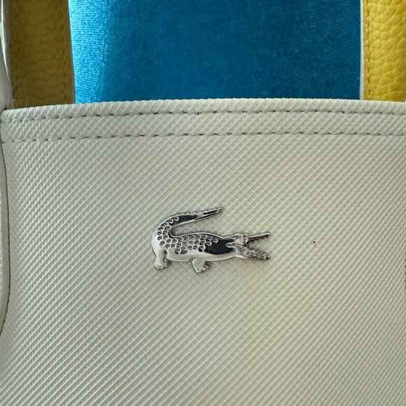 Lacoste Vertical Reversible Tote - Picture 2 of 16